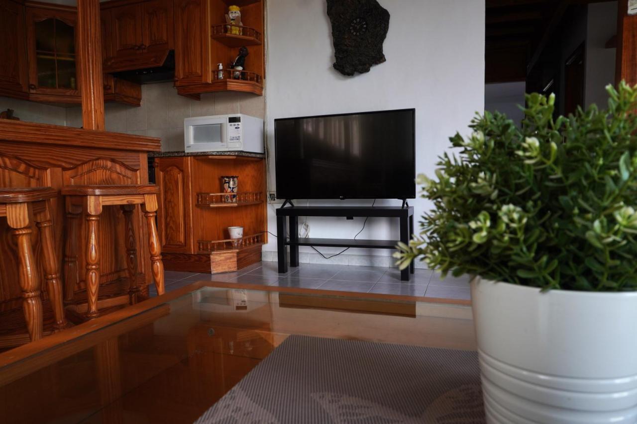 Apartamento Costa, cerca de la playa y comercios. Costa Teguise Exterior foto